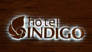 Huruf Timbul LED Untuk Hotel
