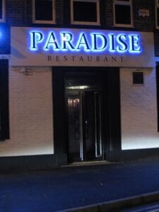 Huruf Timbul LED Untuk Restoran