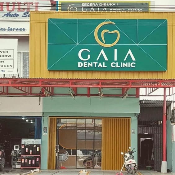 Papan Nama Toko